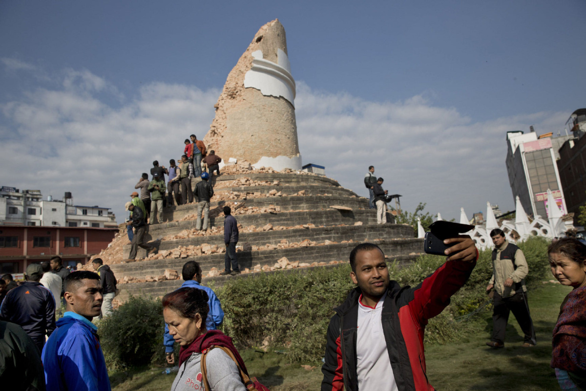 The Nepal Earthquake - An Entire Country Destroyed in a Few Minutes geotv.ge